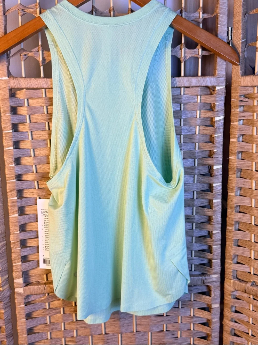 NWT Lululemon Lightweight Run Kit Tank Size 4 Creamy Mint
